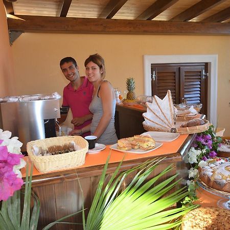 Baia Santa Margherita B&B Castelluzzo Exterior foto
