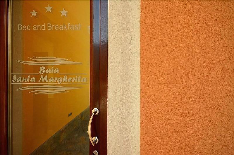Baia Santa Margherita B&B Castelluzzo Exterior foto