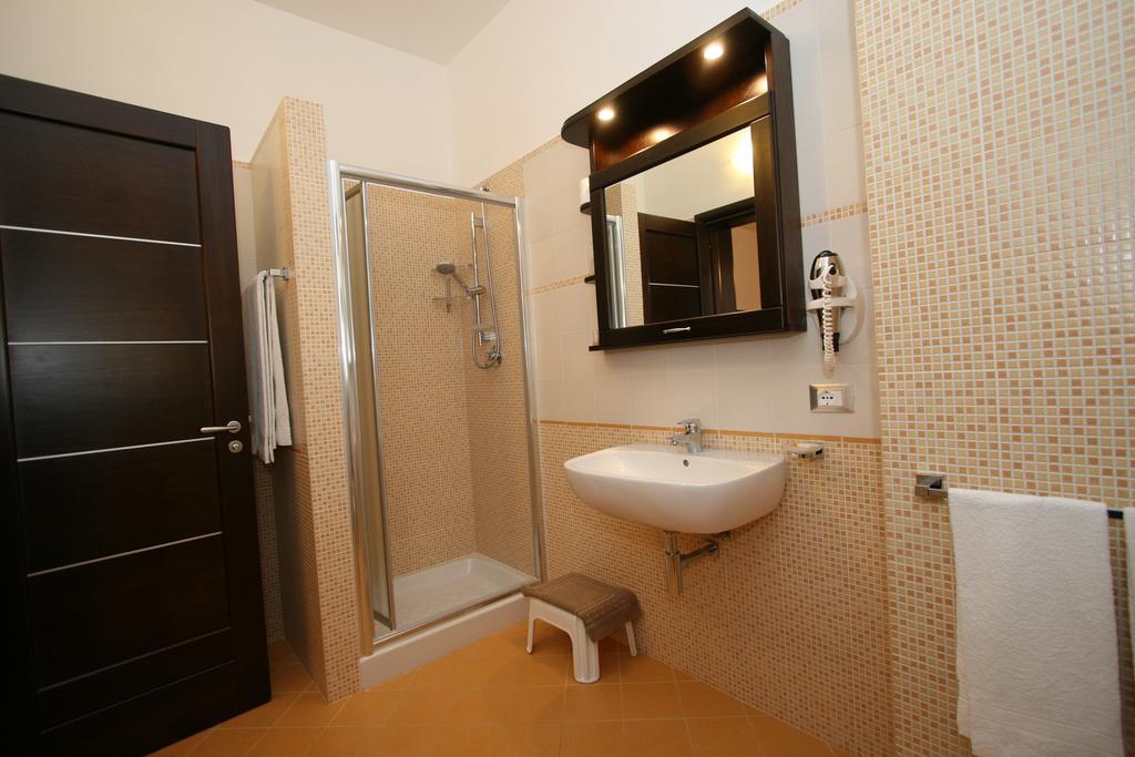 Baia Santa Margherita B&B Castelluzzo Habitación foto