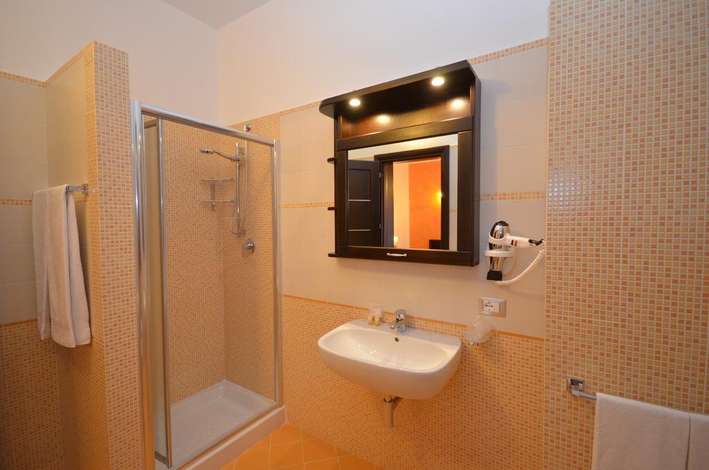 Baia Santa Margherita B&B Castelluzzo Habitación foto